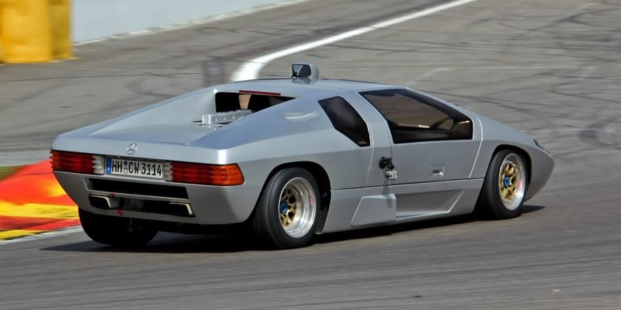 isdera imperator 108i