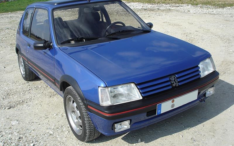 Pug205gti_vorn