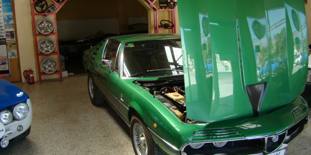 taller-restauracion-coches-clasicos-italianos-26-1024×682