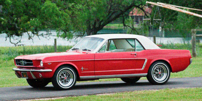 ford mustang rojo