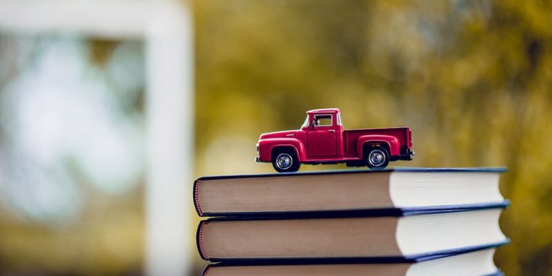 5 libros imprescindibles sobre coches clásicos (perfectos para el Día del Libro) 5 libros imprescindibles sobre coches clásicos (perfectos para el Día del Libro) Alfonso Fígares