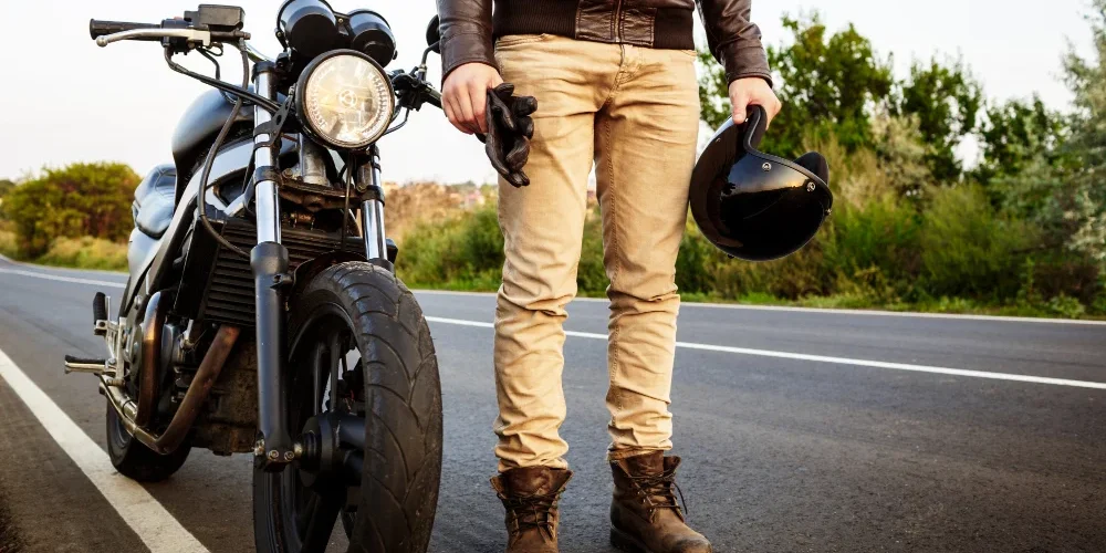 Pasión por las Motos Clásicas – Alfonso Fígares Pasión por las Motos Clásicas - Alfonso Fígares