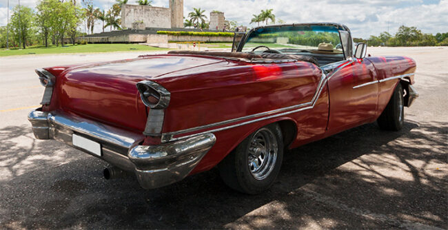 Peugeot 401 Eclipse, el primer descapotable moderno de la historia - Alfonso Fígares