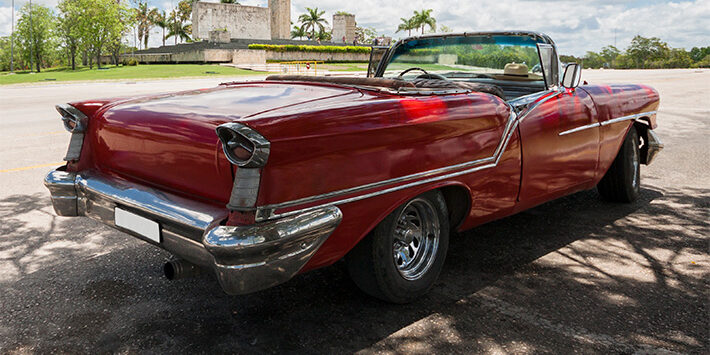 Peugeot 401 Eclipse, el primer descapotable moderno de la historia - Alfonso Fígares