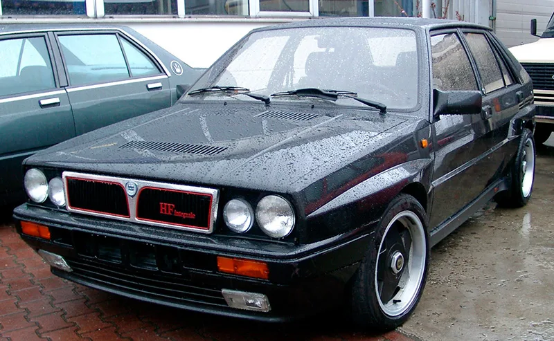 Lancia Delta HF Integrale Alfonso Fígares seguros coches clásicos