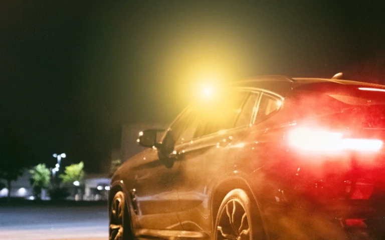 Baliza V‑16 obligatoria en España desde enero de 2026 - Alfonso Fígares