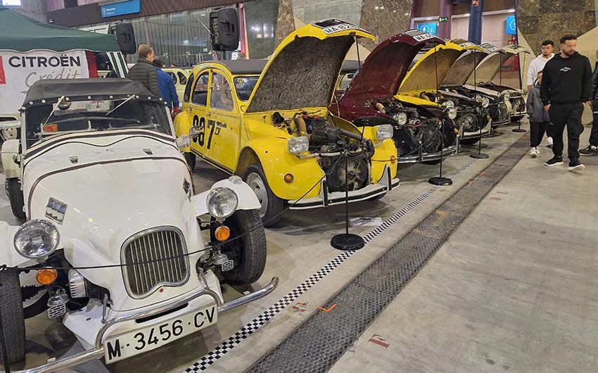 Coches clásicos expuestos en Retro Málaga 2026 - Alfonso Fígares