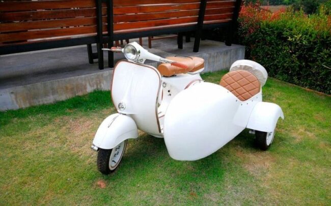 Vespa con sidecar 2