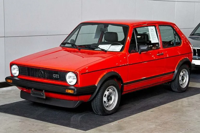 Volkswagen_Golf_I GTI aniversario Volkswagen_Golf_I GTI aniversario coches clásicos Alfonso Fígares