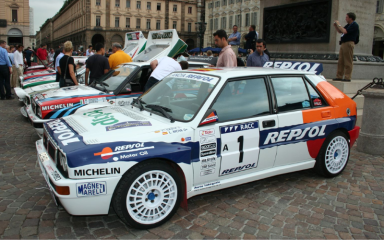 Lancia Delta Integrale de coche de calle a mito de los rallies